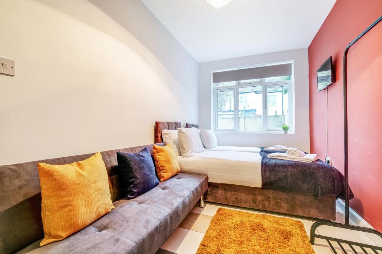 Fernbank Rooms Sudbury Hill, Harrow, Self-Contained Studios With En-Suite Harrow on the Hill Exterior foto