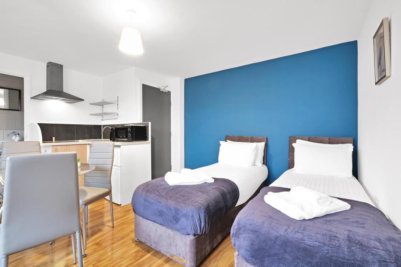 Fernbank Rooms Sudbury Hill, Harrow, Self-Contained Studios With En-Suite Harrow on the Hill Exterior foto